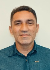 Retrato de JOTA NETO