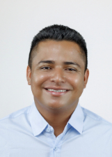 Retrato de RAFAEL OLIVEIRA