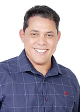 Retrato de ADRIANO BARROS