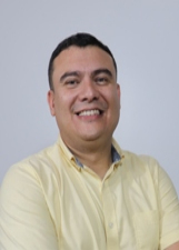 Retrato de OTÁVIO FARIAS