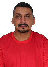 Retrato de LAUCENIR PEREIRA