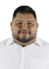 Retrato de LEONARDO MOREIRA