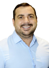 Retrato de HELINHO BESSA