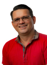 Retrato de NEWTON NETO