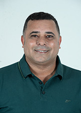 Retrato de MARQUINHOS GOMES