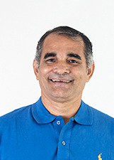 Retrato de AILTON CRUZ