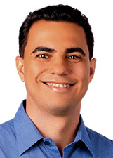 Retrato de VITOR ARAUJO