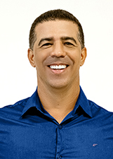 Retrato de FERNANDO SANTOS