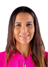 Retrato de KELLI FREITAS