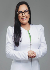Retrato de ALINE BRANDÃO