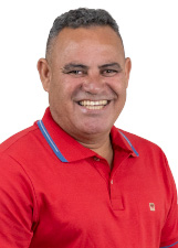 Retrato de LÉO CANAL