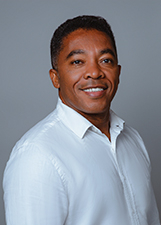 Retrato de ELINALDO SANTANA
