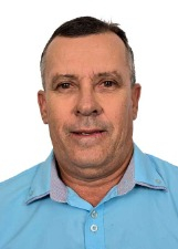 Retrato de CÉSAR PIMENTA