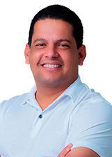 Retrato de LÁERCIO JUNIOR