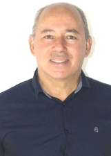 Retrato de LUCIANO PASSOS