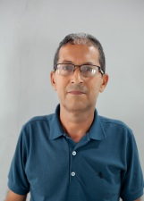 Retrato de ADEMIR MOURA