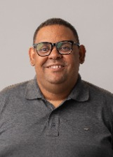Retrato de HEBERT AZEVEDO