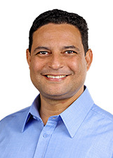 Retrato de KÊNIO REZENDE