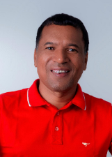 Retrato de MURILO BOMFIM