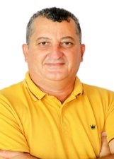 Retrato de CÉLIO LIMA