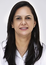 Retrato de SIMONE ANDRADE