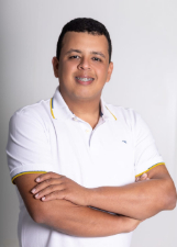 Retrato de CLEITON  AGUIAR