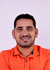 Retrato de ALISSON LOPES