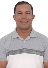 Retrato de NELSON CARINHA