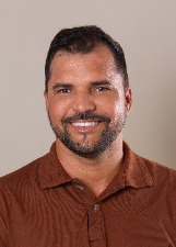 Retrato de CLOVIS ABREU