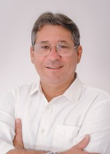 Retrato de CAU BARROS