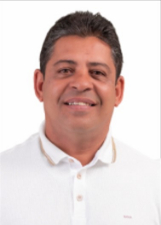 Retrato de CAL DE DODÔ