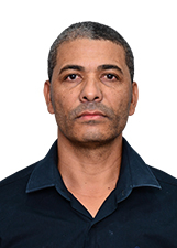 Retrato de LUCIANO GOMES