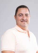 Retrato de JUNIOR DE QUEIROZ