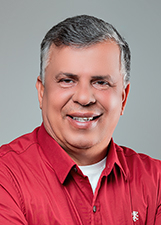 Retrato de VIDEVAL SEIXAS