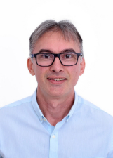 Retrato de MÁRCIO ALVES
