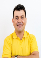 Retrato de AVELINO VIANA