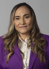 Retrato de MARTA MENDONÇA