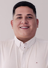 Retrato de CARLOS JUNIOR
