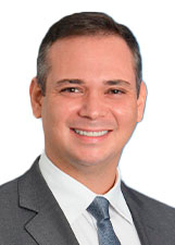 Retrato de RAFAEL TAVARES