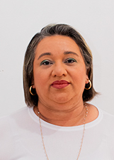 Retrato de MIRELLA BARROS