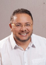 Retrato de ZEZINHO