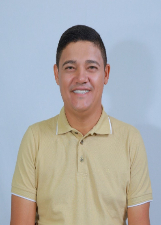 Retrato de CESAR CAETANO