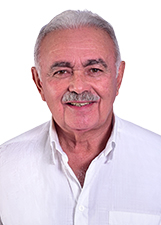 Retrato de DR HELDER CASTELO