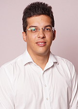 Retrato de JULIO NETO