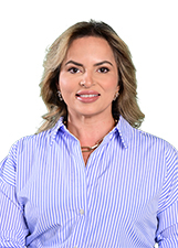 Retrato de PRISCILLA MEIRELES