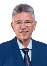 Retrato de LUIS ALVES