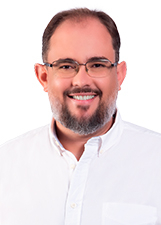 Retrato de DR HELIO CASTELO
