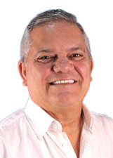 Retrato de FLÁVIO CARNEIRO