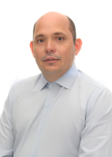 Retrato de DENIS BASTOS
