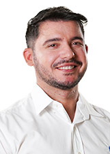 Retrato de MANIM PINHEIRO